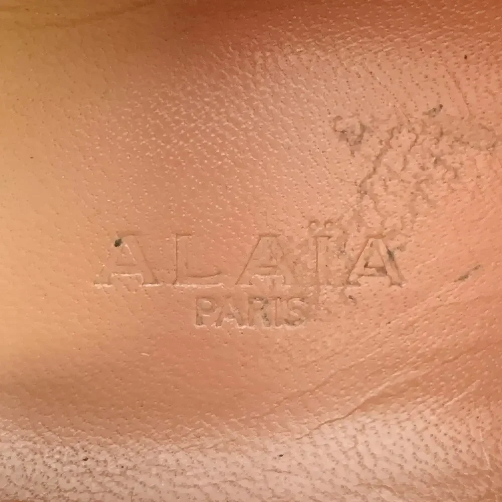 ALAIA Size 8 Black Silver Grommets Leather Lace-Up Low Top Sneakers - Picture 7 of 8